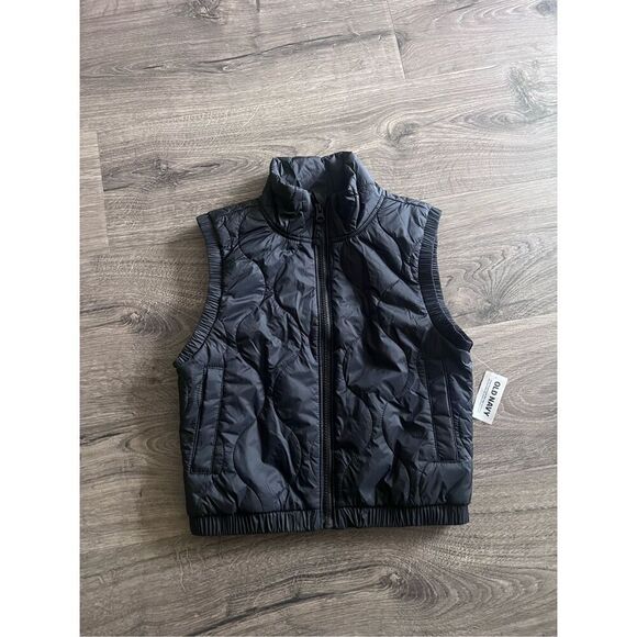 Old Navy Cropped Quilted Vest for Girls size 8 - Picture 1 of 3